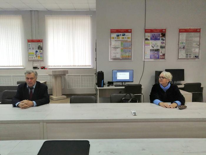 Преподаватели